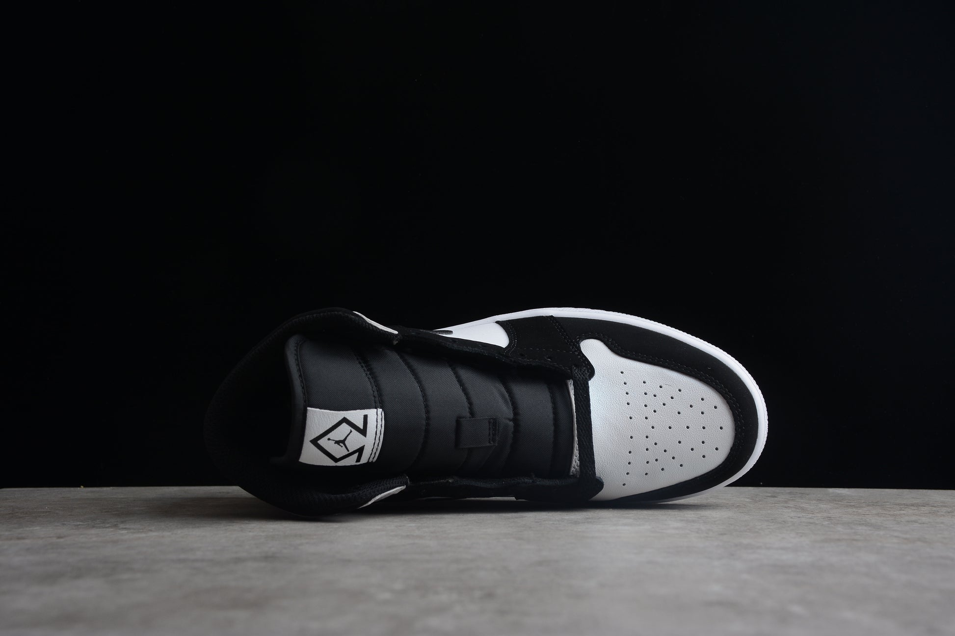 Air Jordan 1 Mid "Diamond Shorts" - Best Reps Website 2025