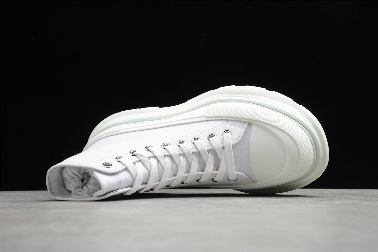Alexander McQueen Tread Slick Boot Leather White White - Best Reps Website 2025