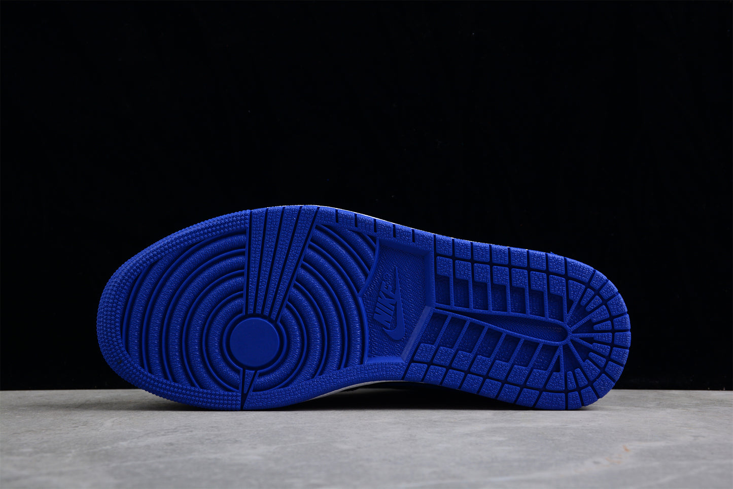 Nike Air Jordan 1 High – Patent Royal - Best Reps Website 2025