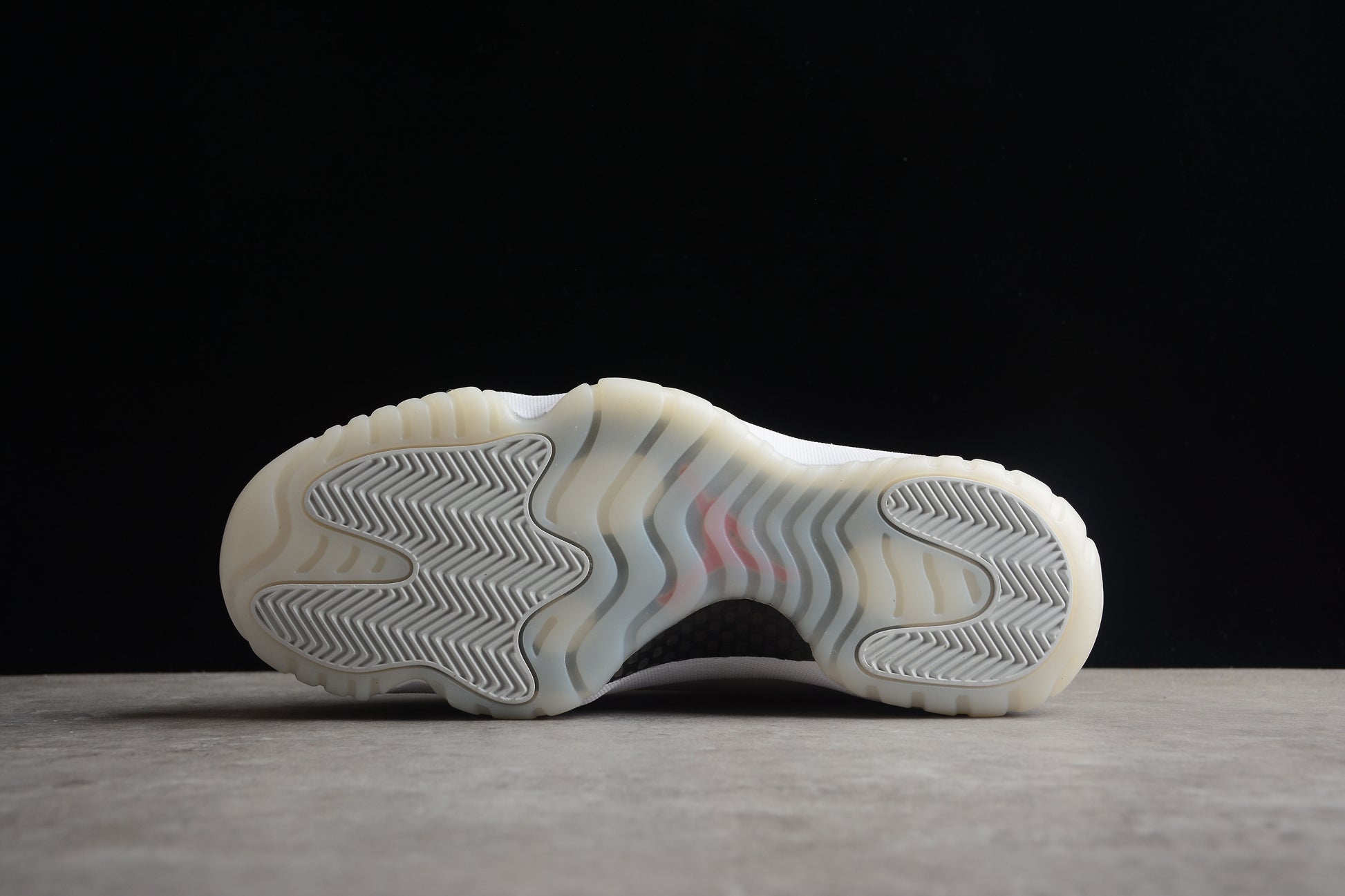 Nike Air Jordan 11 Retro“Platinum Tint” - Best Reps Website 2025