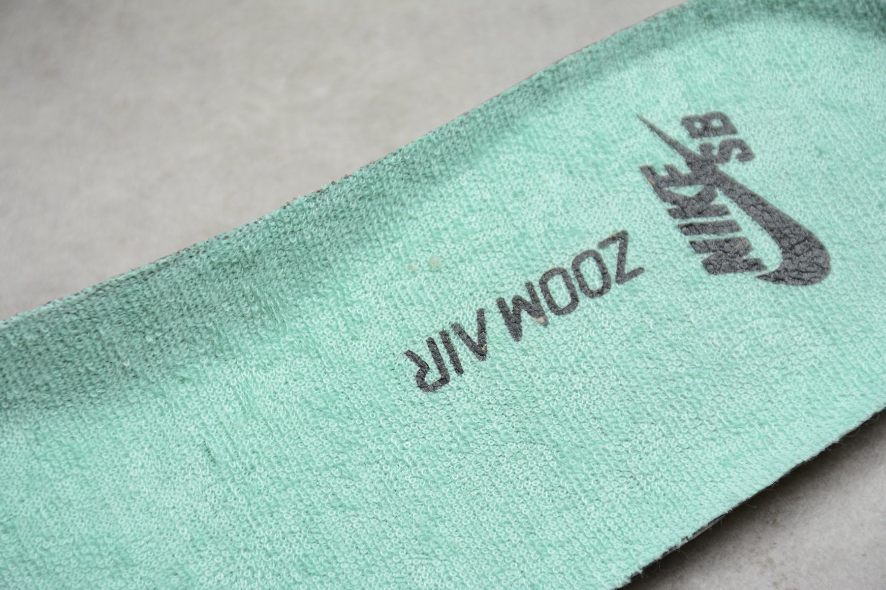Diamond Supply Co. x Nike SB Dunk Low Pro "White Diamond" - Best Reps Website 2025