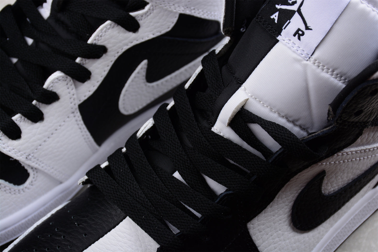 Air Jordan 1 Mid "Homage" - Best Reps Website 2025