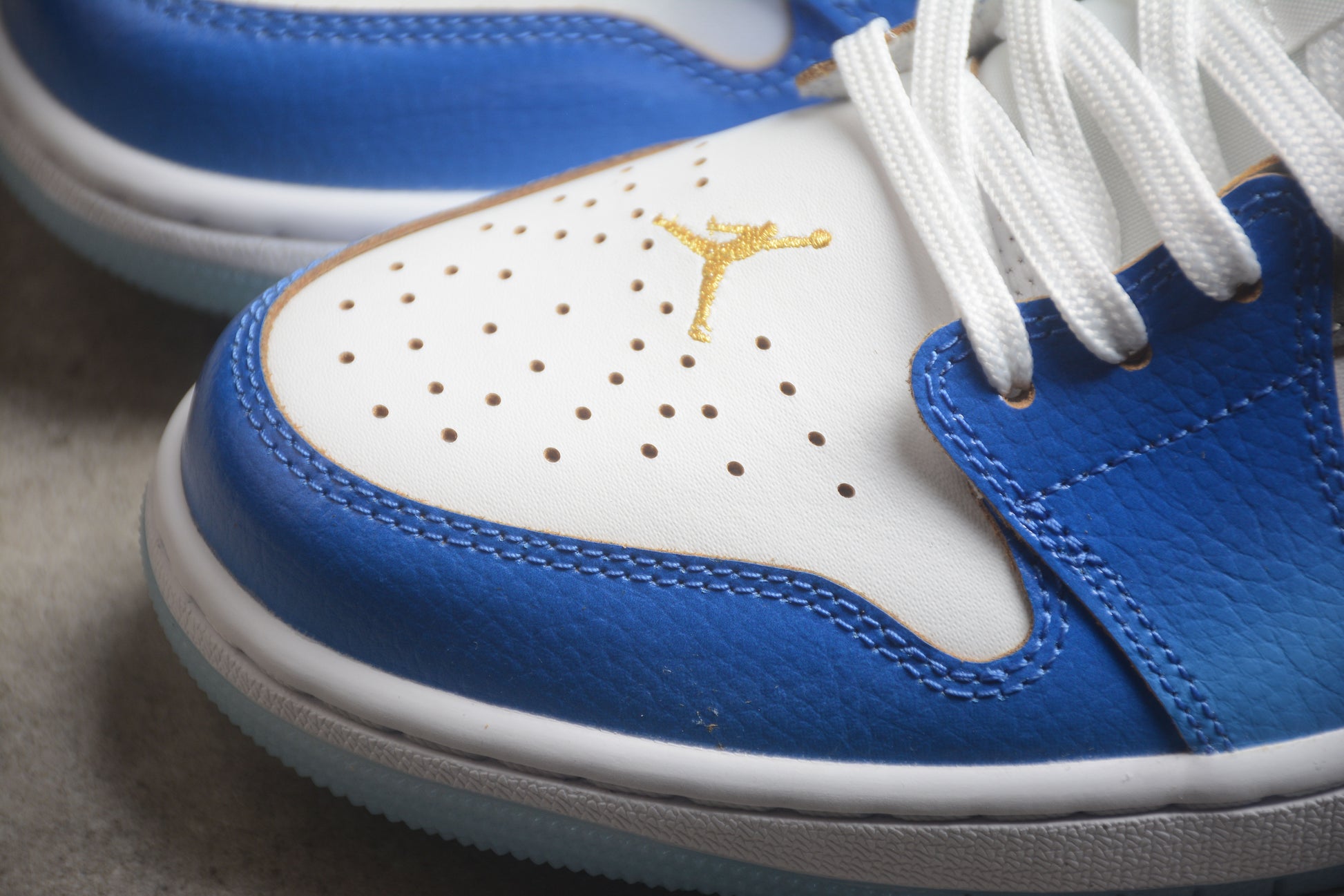 Air Jordan 1 Low "Philippines - Best Reps Website 2025