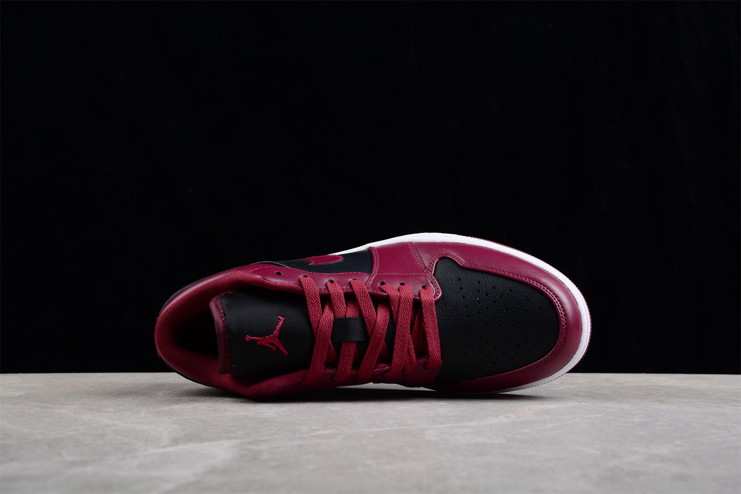 Nike Air Jordan 1 Low "Black & Cherrywood Red" (DC0774-006)