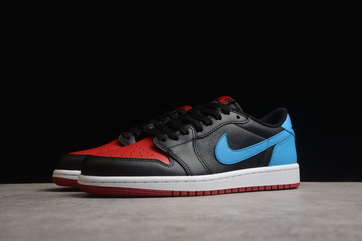 Nike Air Jordan 1 Retro Low "UNC To Chicago"