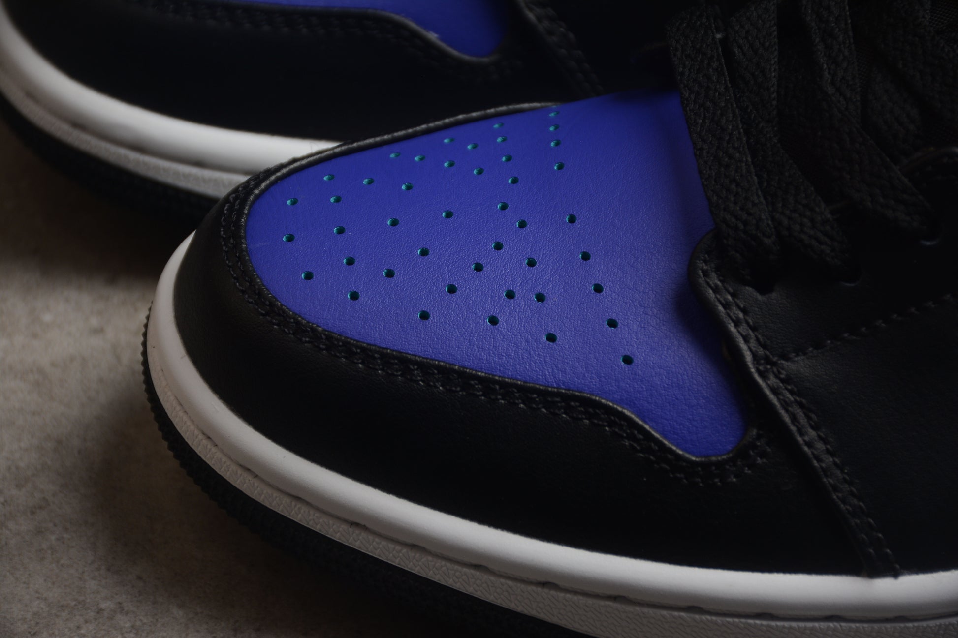 Air Jordan 1 Low "Dark Concord"