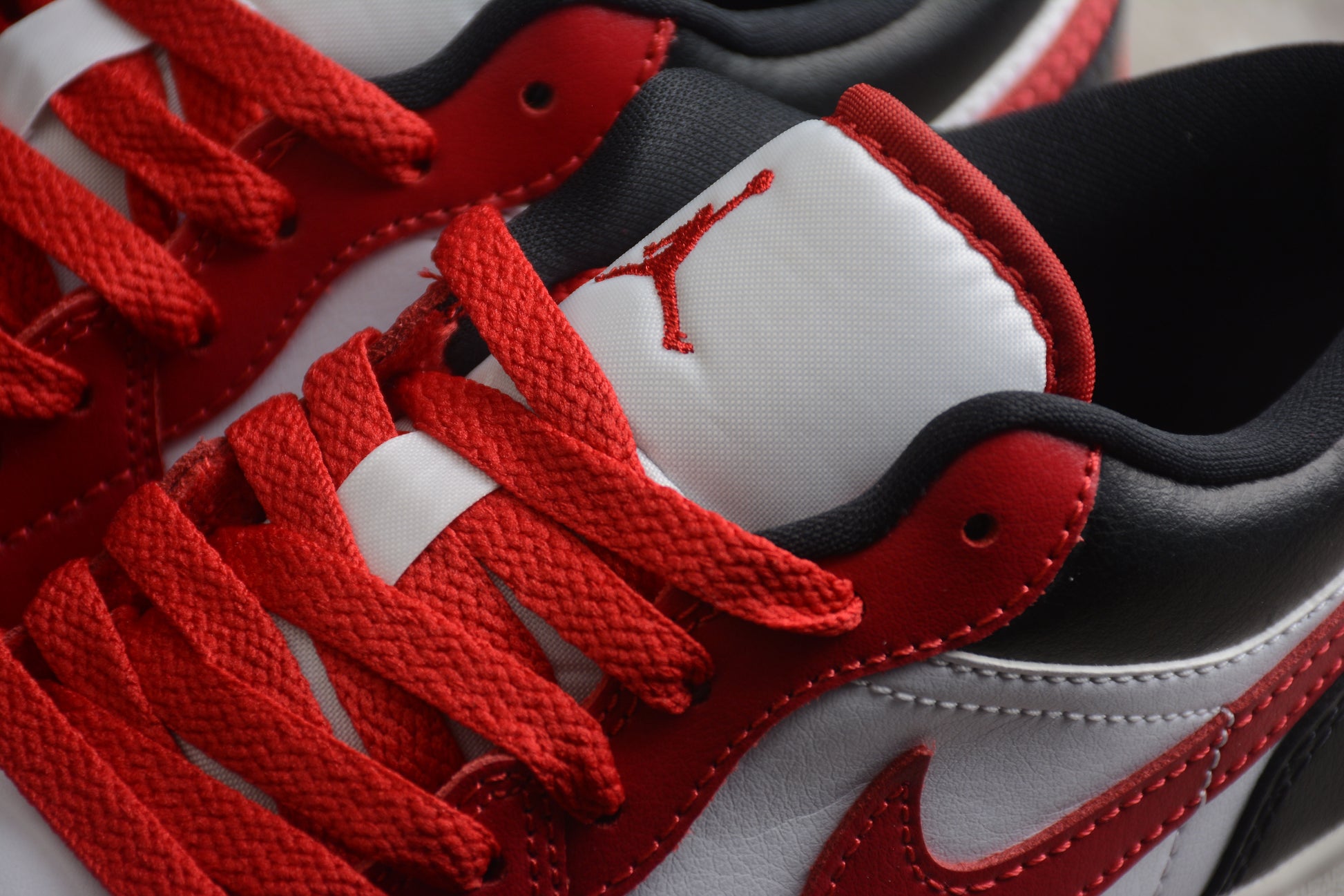 Air Jordan 1 Low "Chicago Bulls"