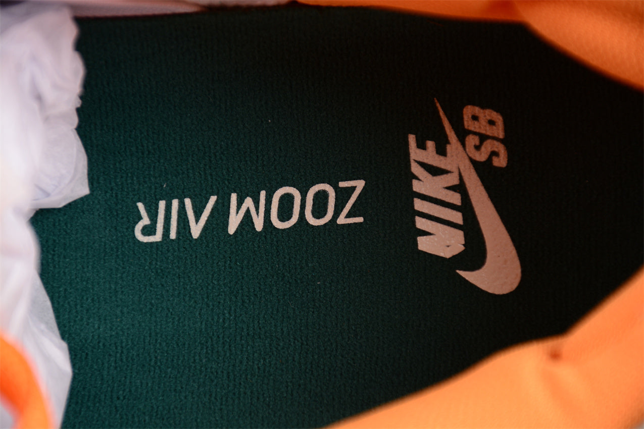 Nike SB Dunk Low "Legion Pine"