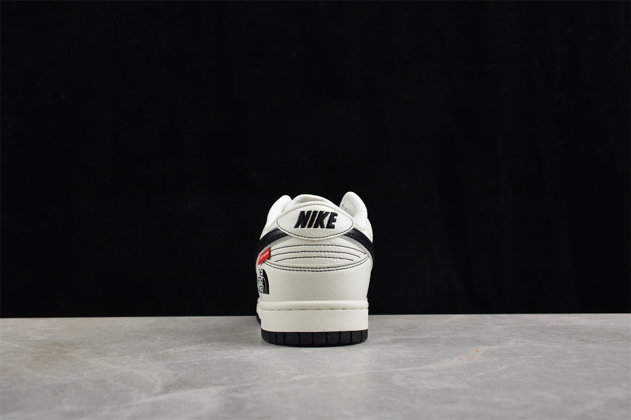 SB Dunk Low Supreme x The North Face White Black