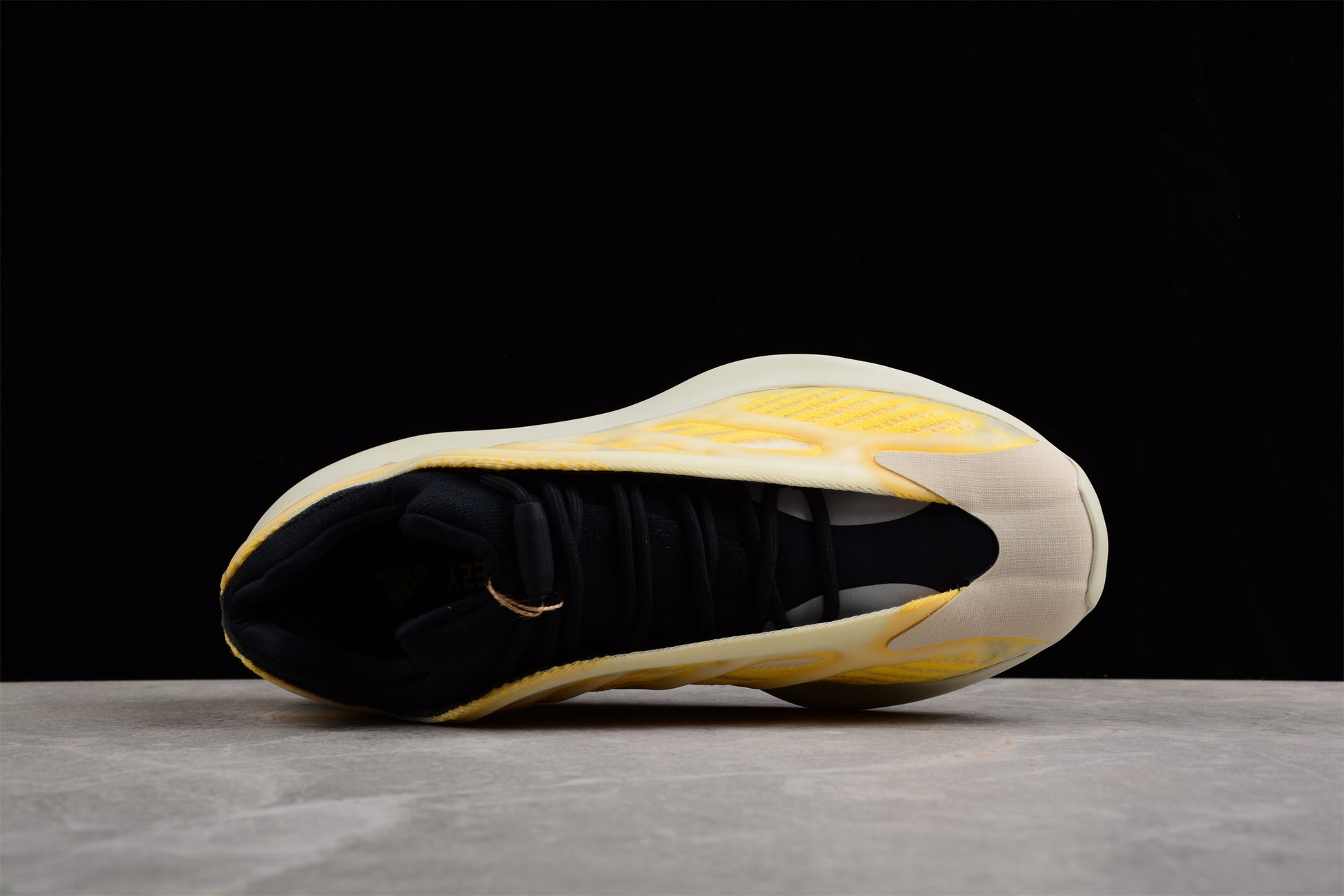 Yeezy 700 V3 "Mono Safflower" - Best Reps Website 2025
