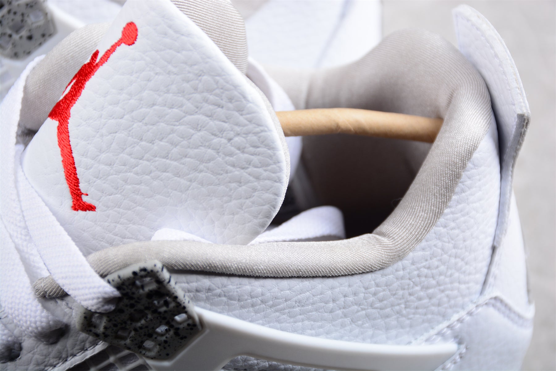 Air Jordan 4 Retro "White Oreo" - Best Reps Website 2025