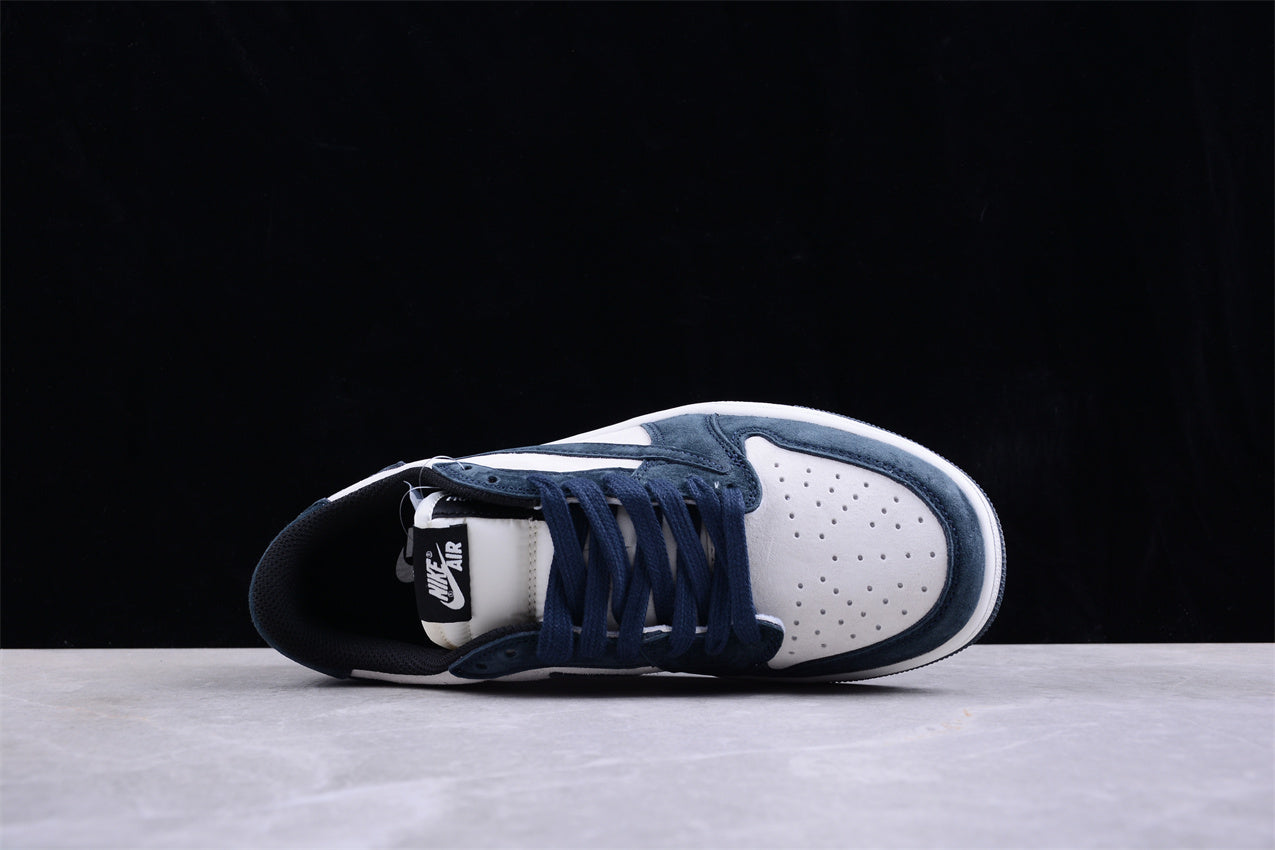 SB x Air Jordan 1 Low "Midnight Navy"