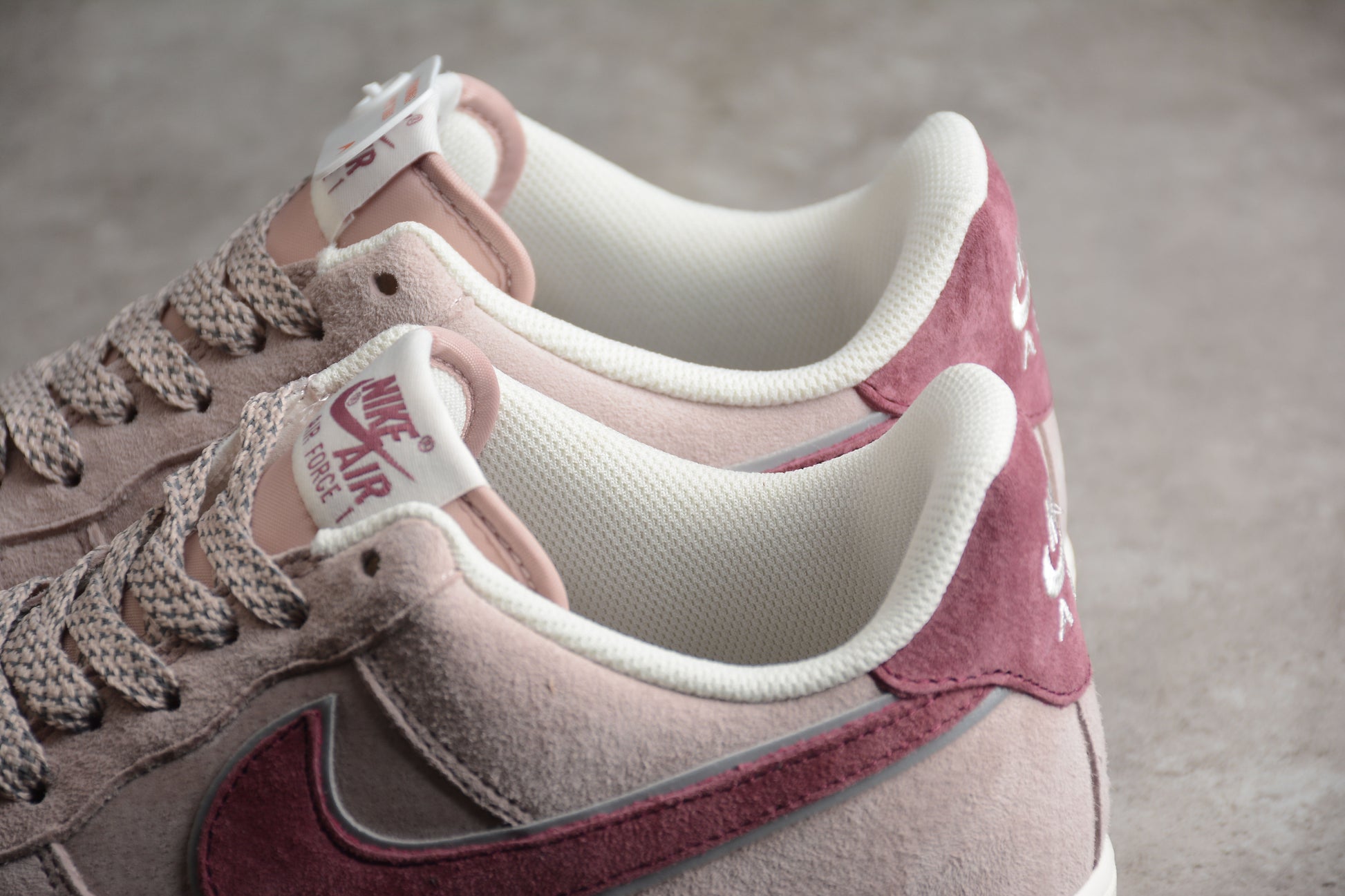 Nike Air Force 1 x Otomo Katsuhiro