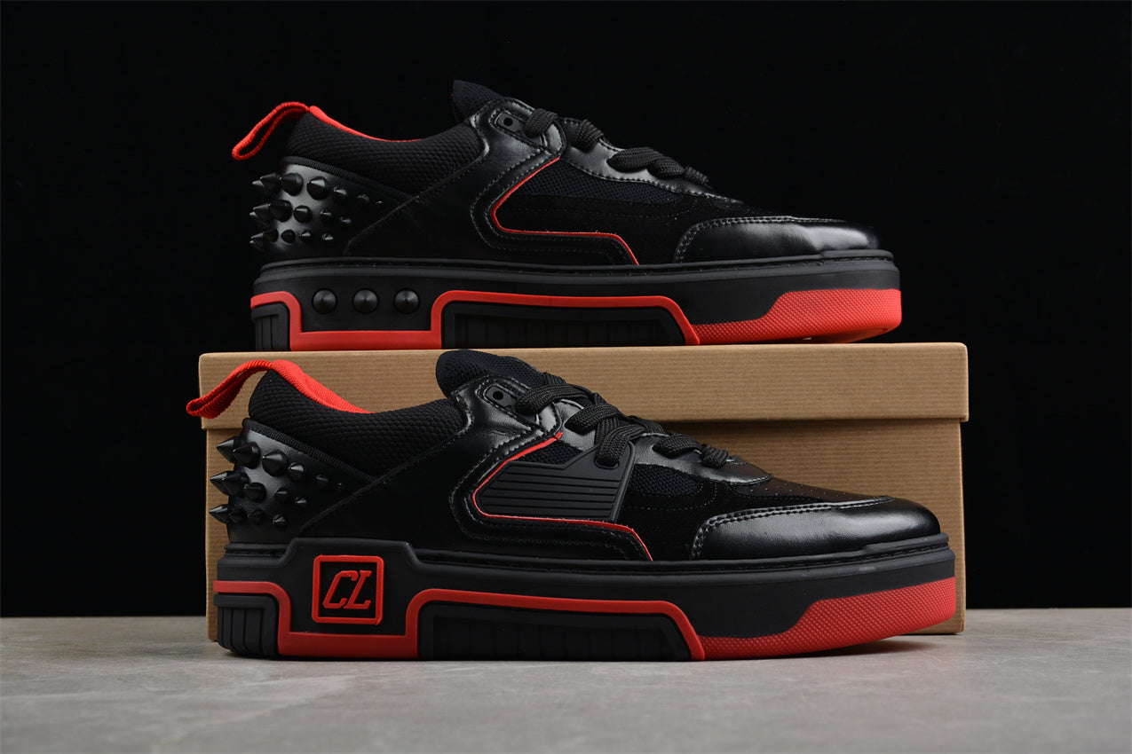 Christian Louboutin Astroloubi in Shiny Black-Switchreps