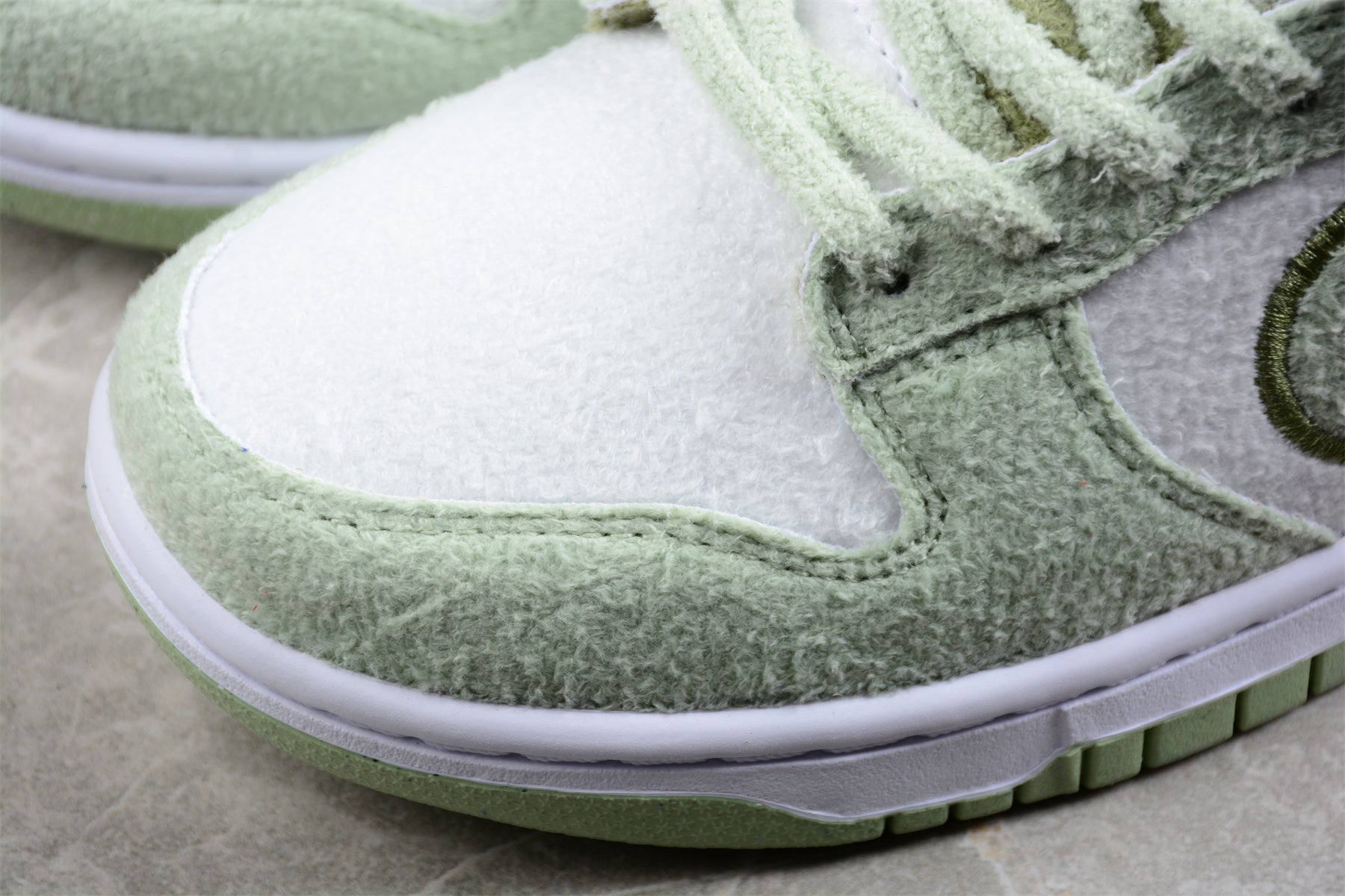 Nike (W) Dunk Low SE "Fleece Pack Honeydew" - Best Reps Website 2025
