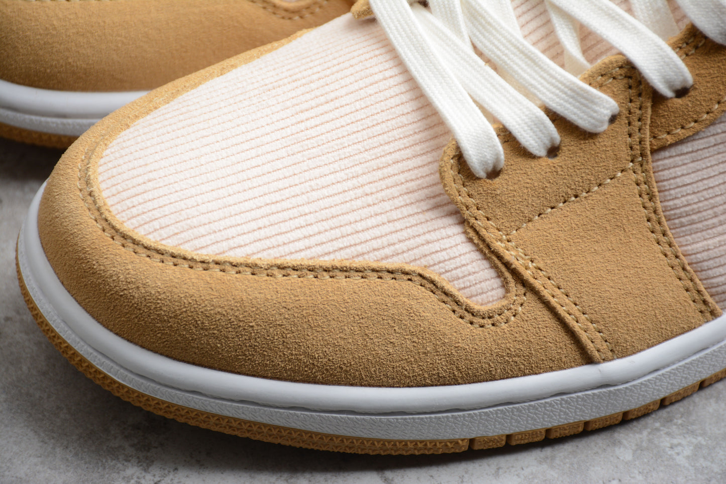 Air Jordan 1 Low SE "Twine" (Corduroy)