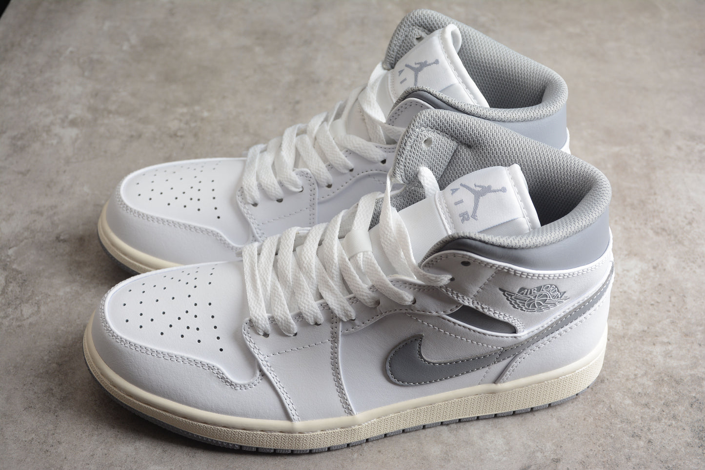 Air Jordan 1 Mid "Vintage Grey" - Best Reps Website 2025
