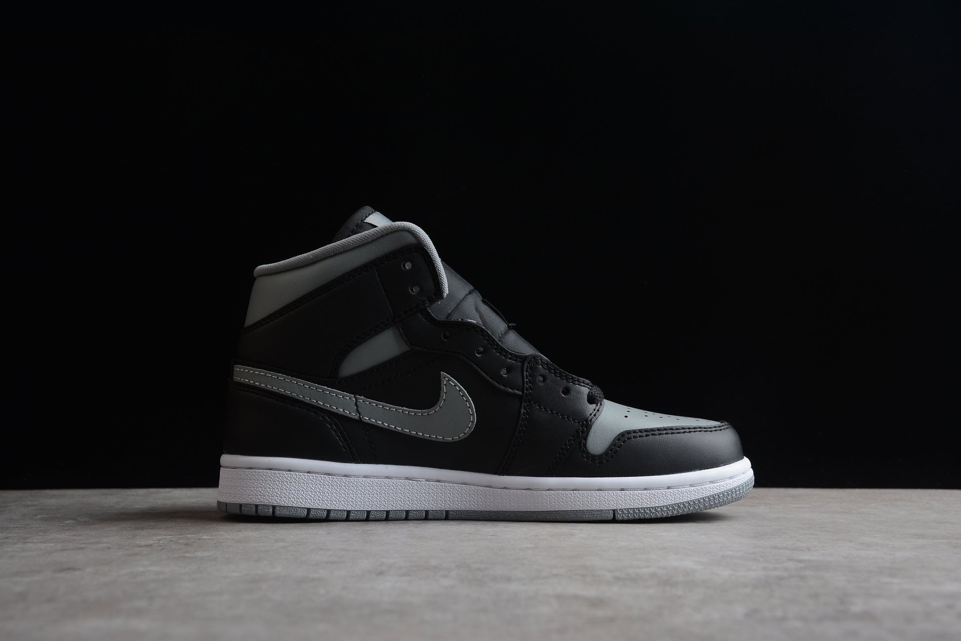 Nike Air Jordan 1 Mid Black/Particle Grey/White - Best Reps Website 2025