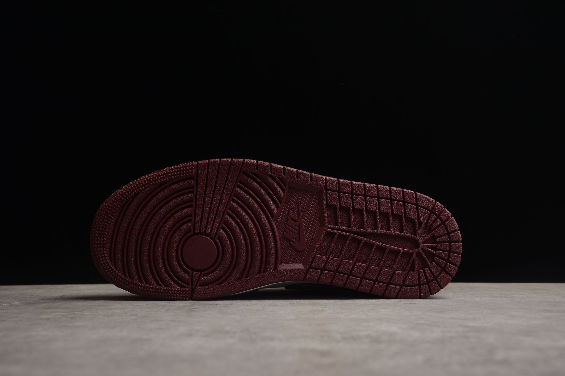 Air Jordan 1 Low "Cherrywood"