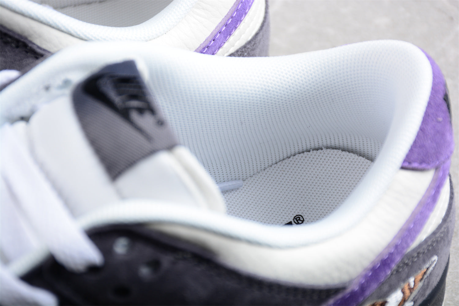 Nike SB Dunk Low Pro 'Purple Pigeon'