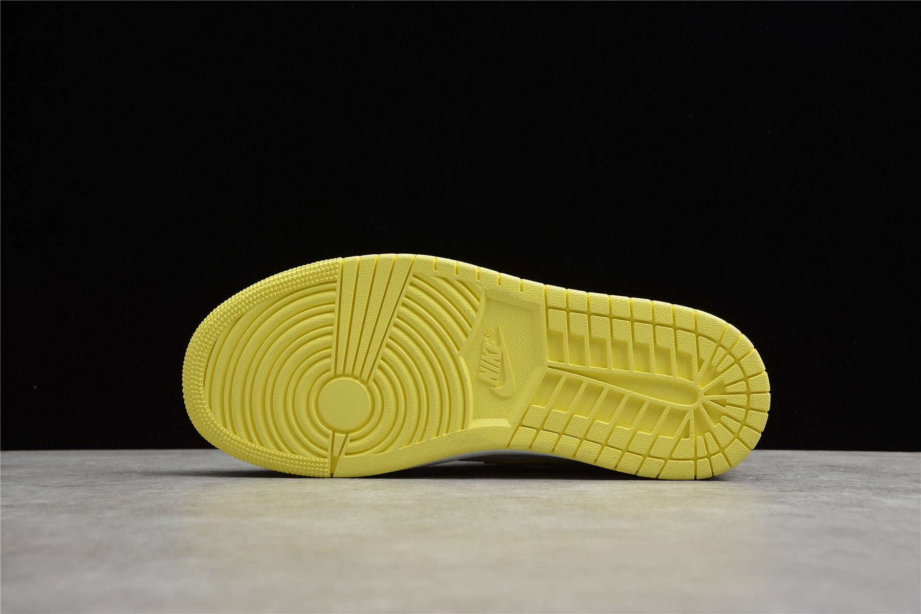Air Jordan 1 Mid SE "Voltage Yellow" - Best Reps Website 2025