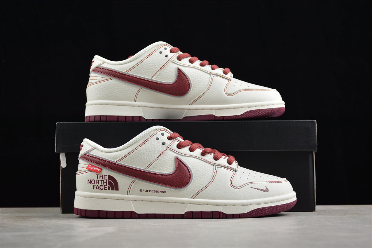 SB Dunk Low Supreme x The North Face White Red
