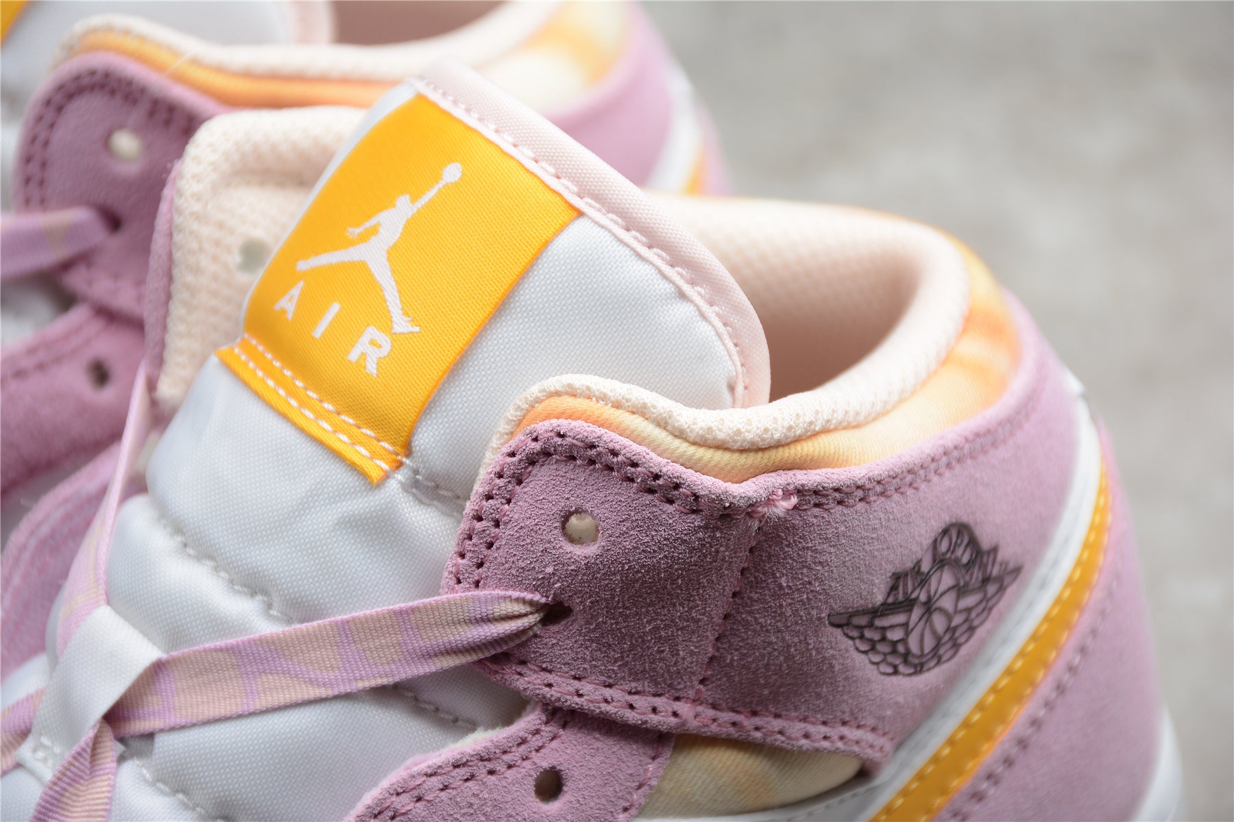 Air Jordan 1 Mid SE GS 'Arctic Pink' - Best Reps Website 2025