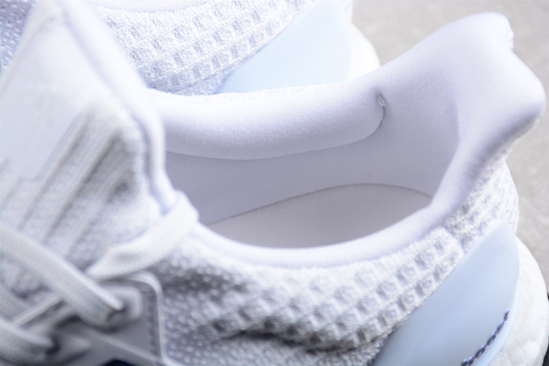adidas UltraBoost 4.0 DNA 'White Navy'-Switchreps