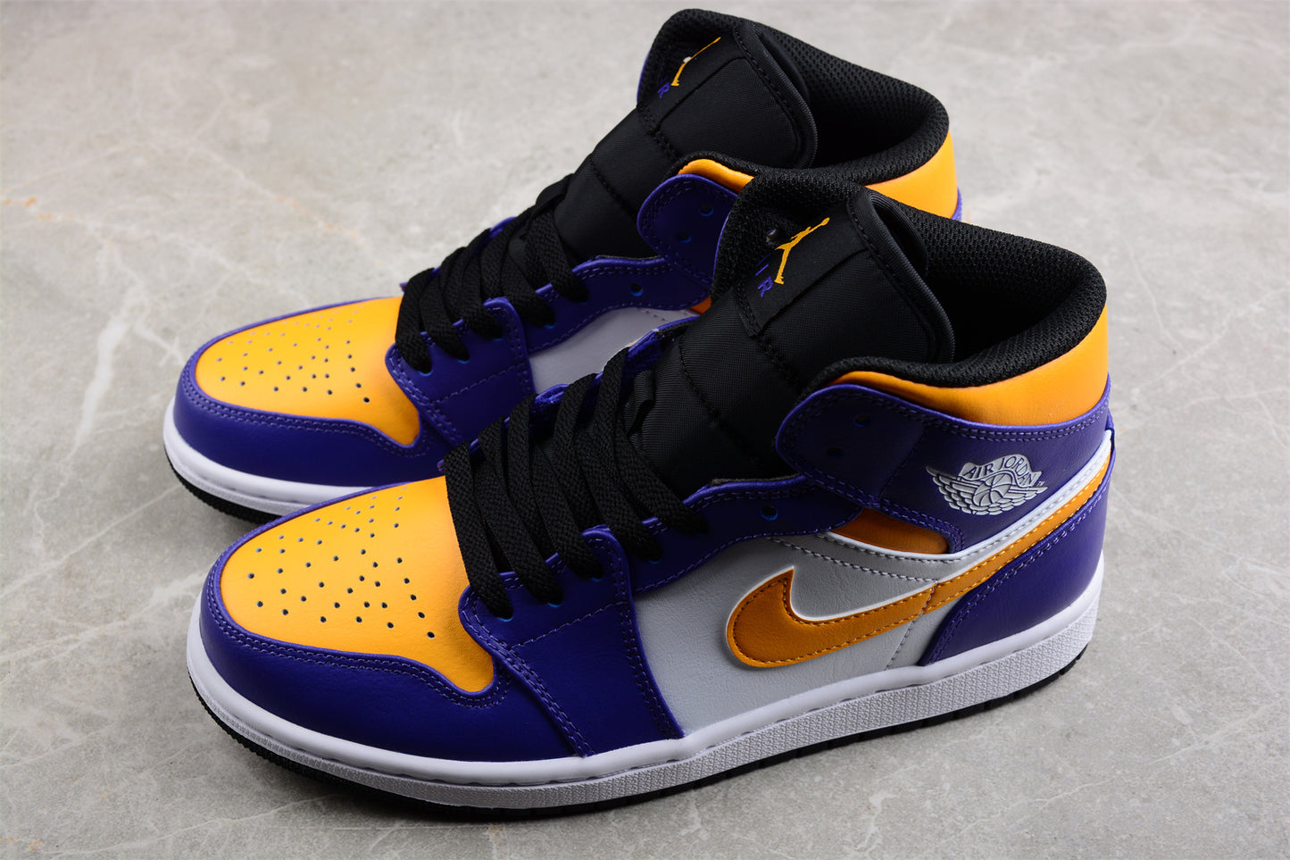 Air Jordan 1 Mid "Lakers"