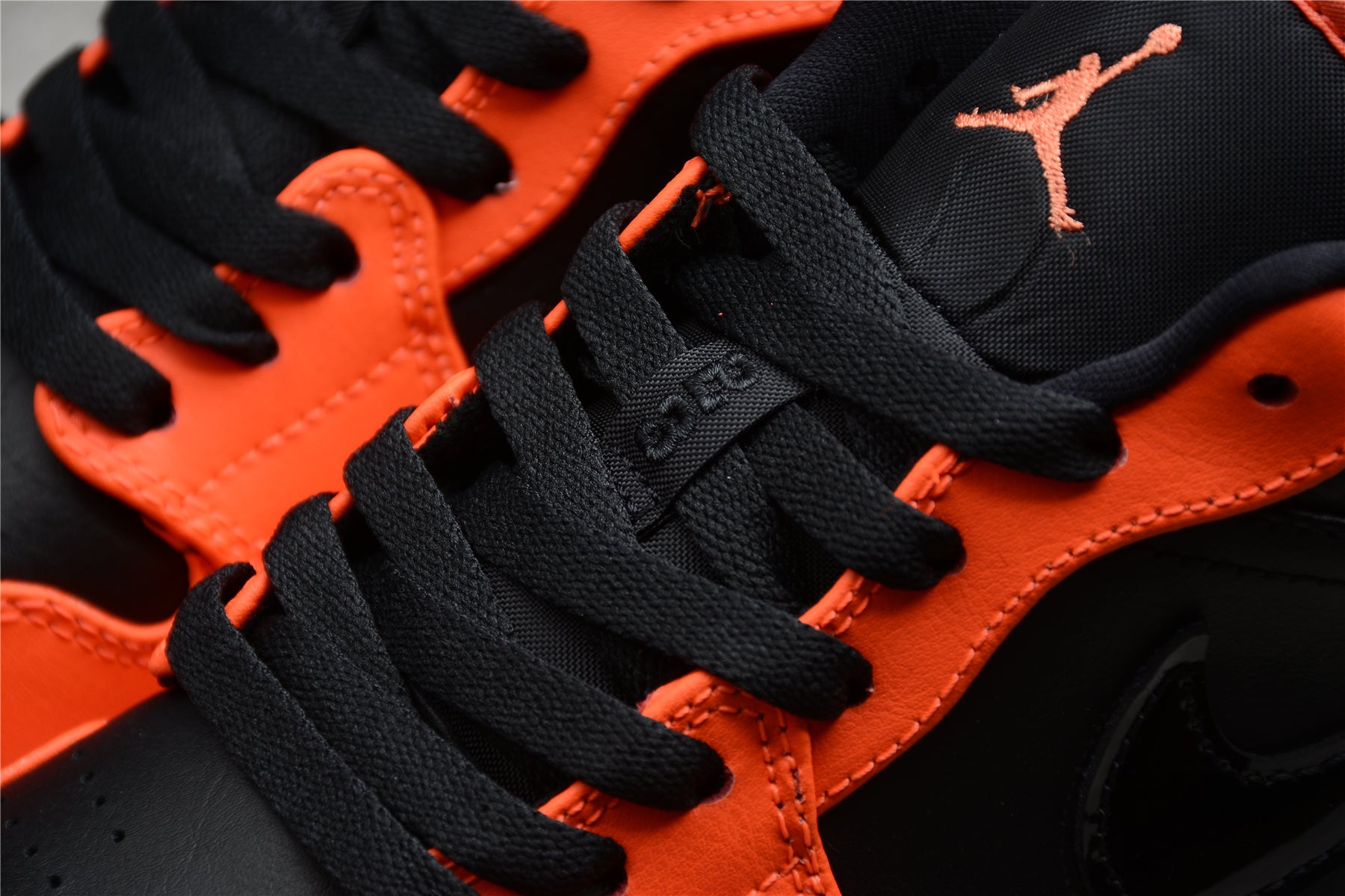 Air Jordan 1 Low SE “Black Orange”