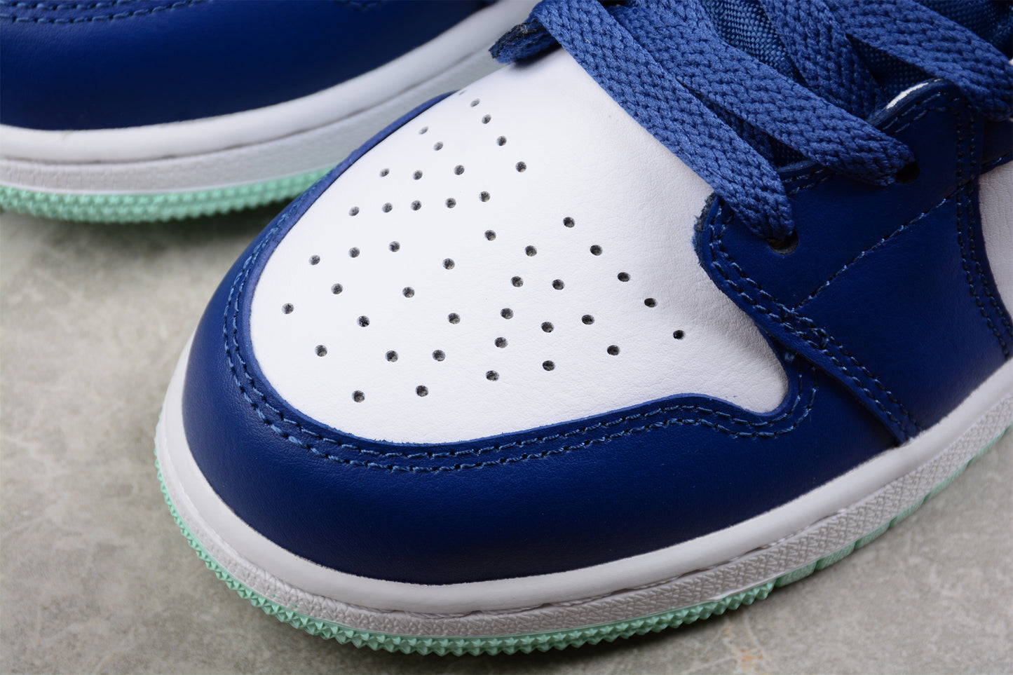 Nike Air Jordan 1 Mid "Mint Foam" - Best Reps Website 2025