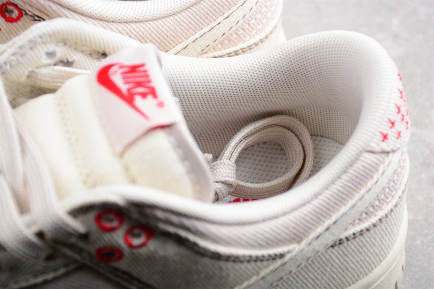 Nike Dunk Low Retro "Light Orewood Brown"