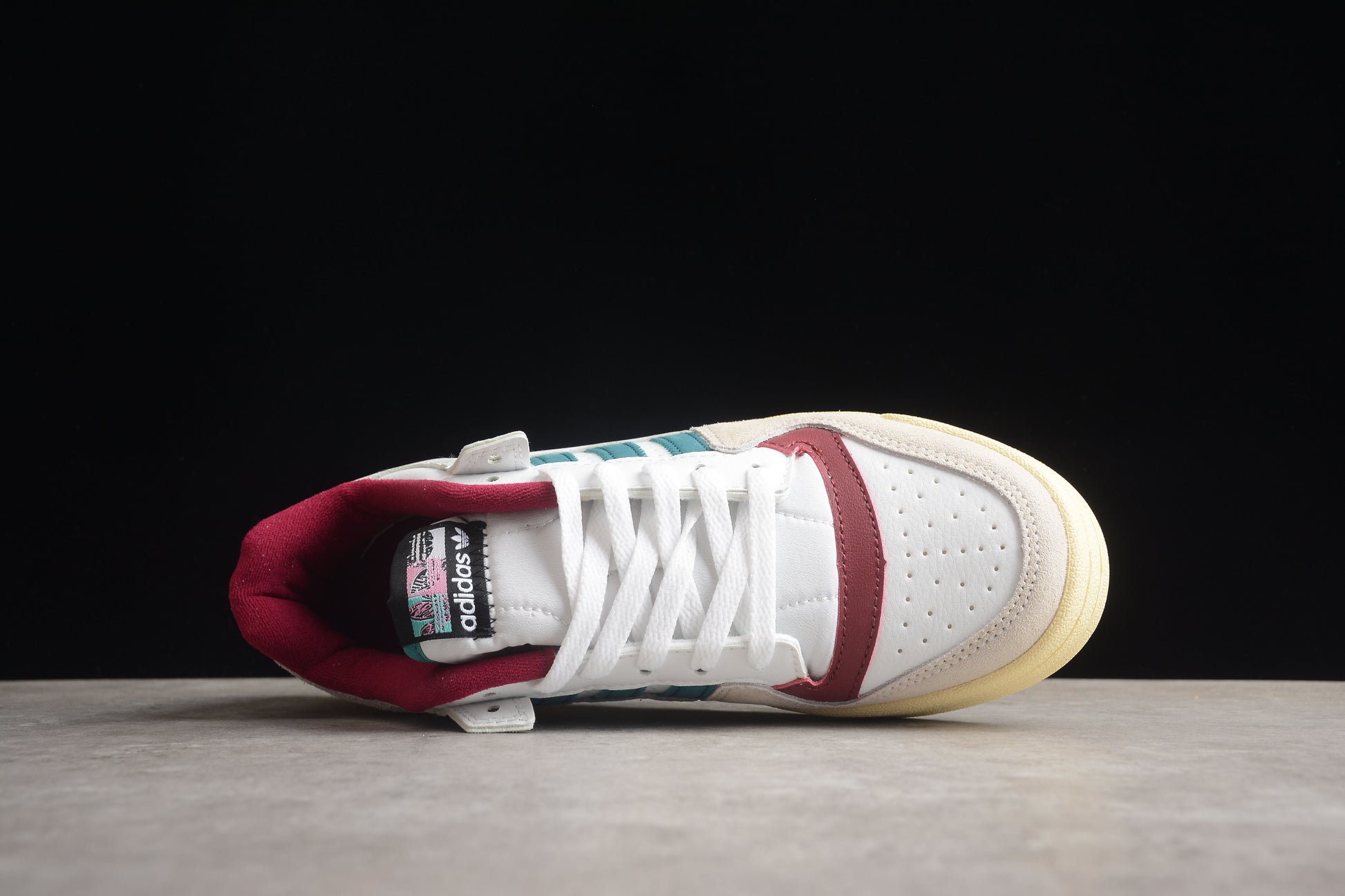 adidas Forum Low in White/Teal/Burgundy