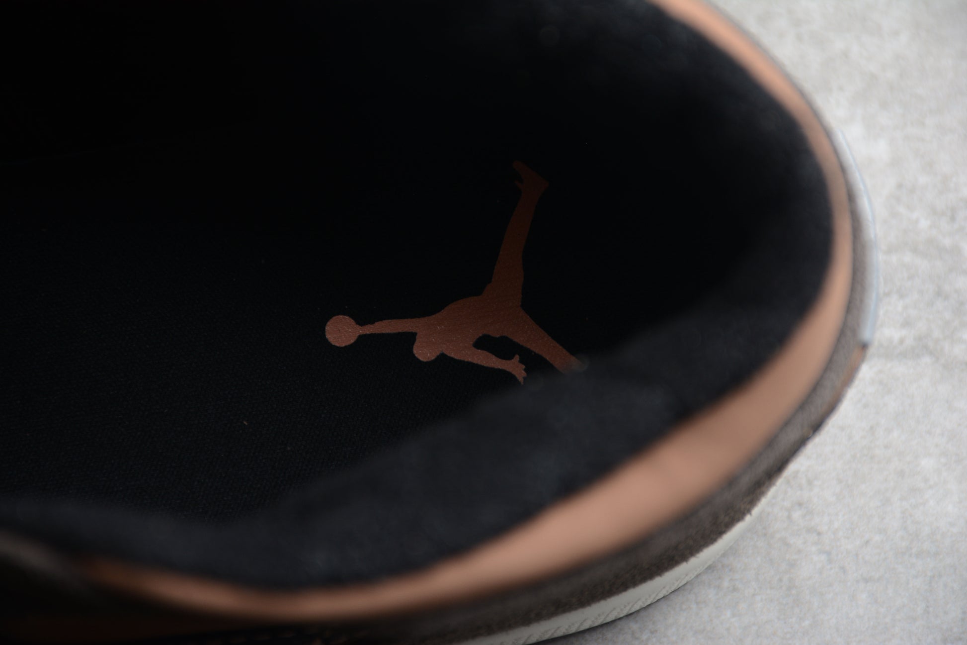 Nike Air Jordan 1 Mid SE "Dark Chocolate Mocha" - Best Reps Website 2025