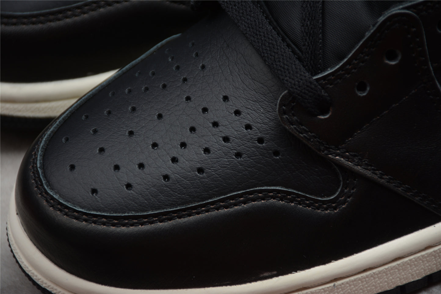 Air Jordan 1 High OG “Light Army” - Best Reps Website 2025
