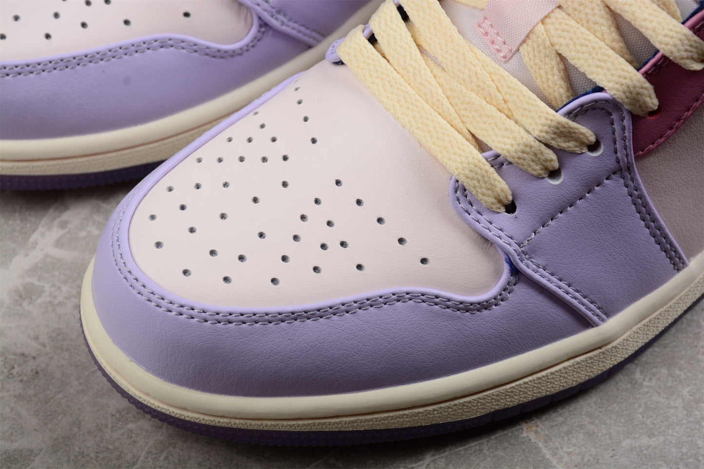 Air Jordan 1 Low "Pastel Plum" Women (DZ2768-651)