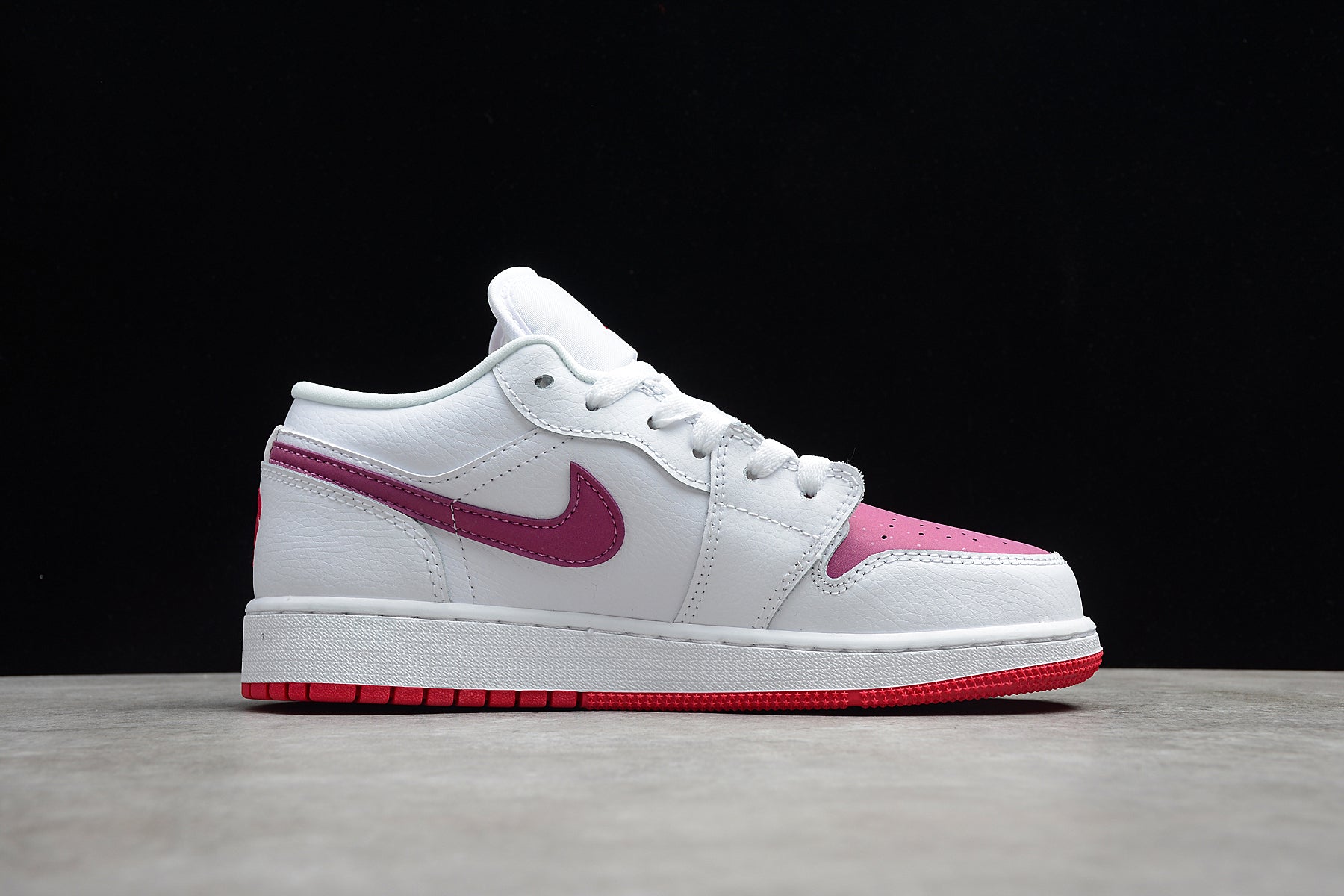 Nike Air Jordan 1 Low GS "White True Berry"