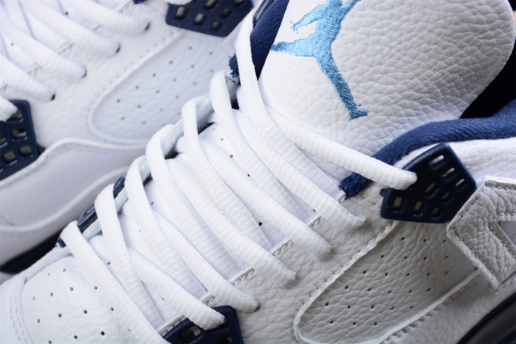 Air Jordan 4 "Columbia" - Best Reps Website 2025
