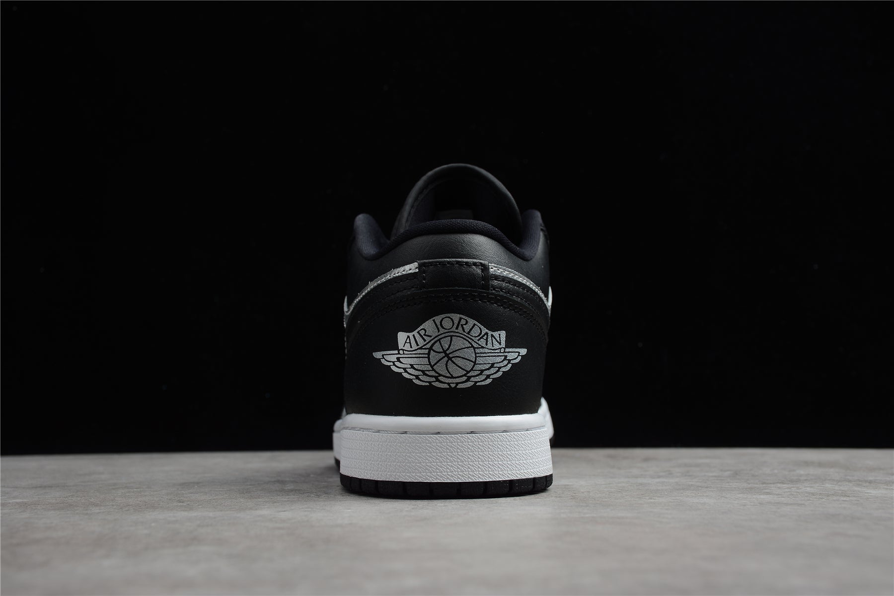 Women’s Air Jordan 1 Low SE “Silver Toe” - Best Reps Website 2025