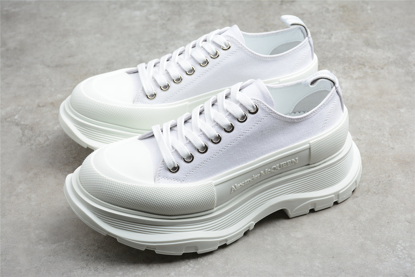 Alexander McQueen Tread Slick Low Lace-Up in White - Best Reps Website 2025