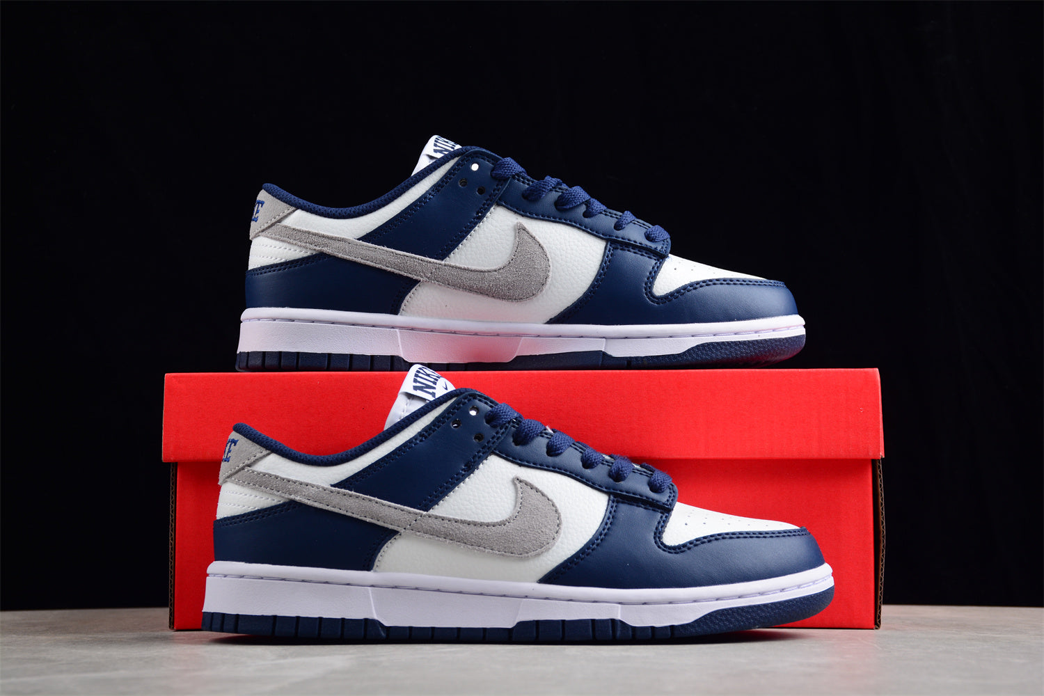 Nike Dunk Low 'Midnight Navy Smoke Grey' 