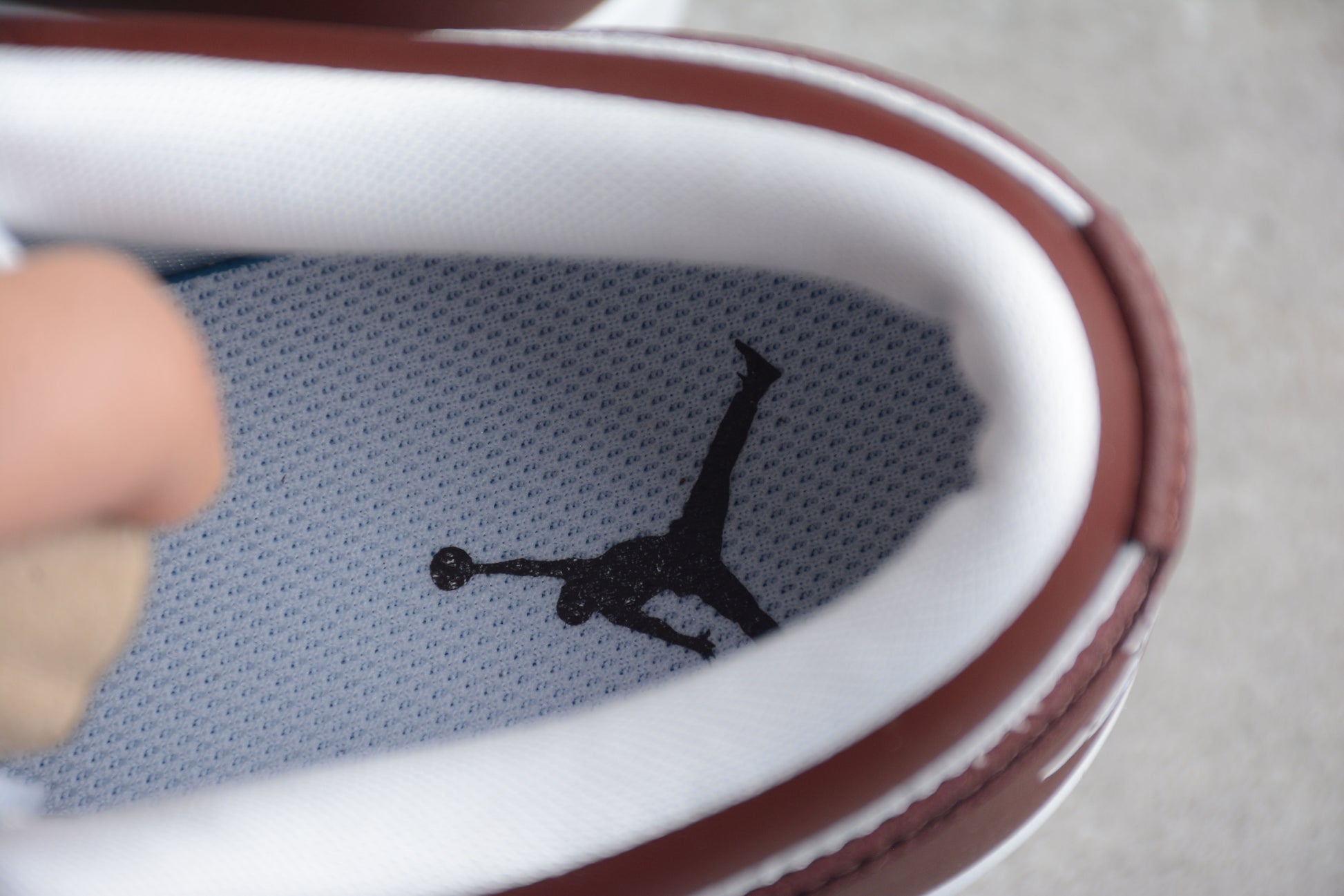 Nike Air Jordan 1 Low "Bronze Eclipse"