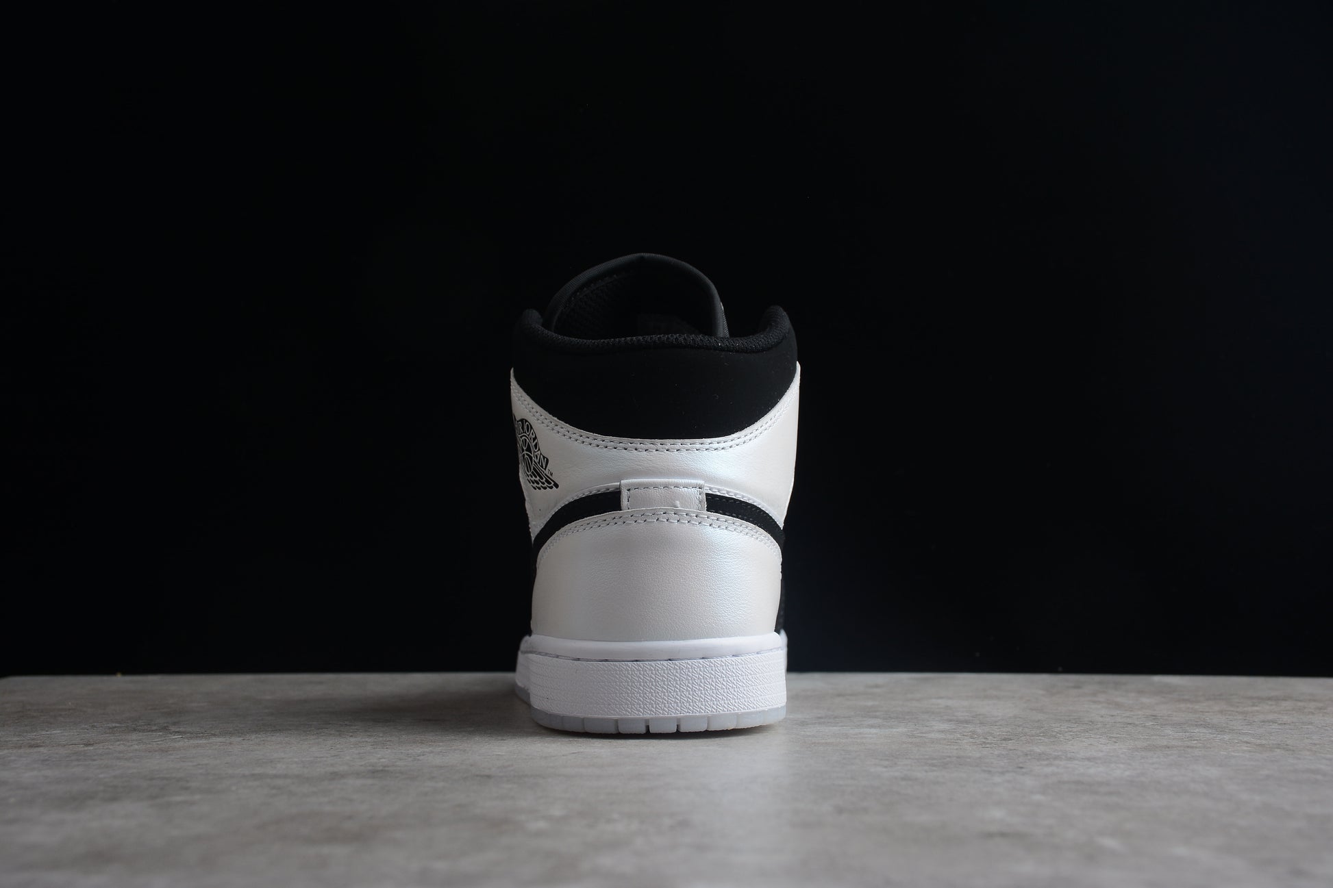 Air Jordan 1 Mid "Diamond Shorts" - Best Reps Website 2025