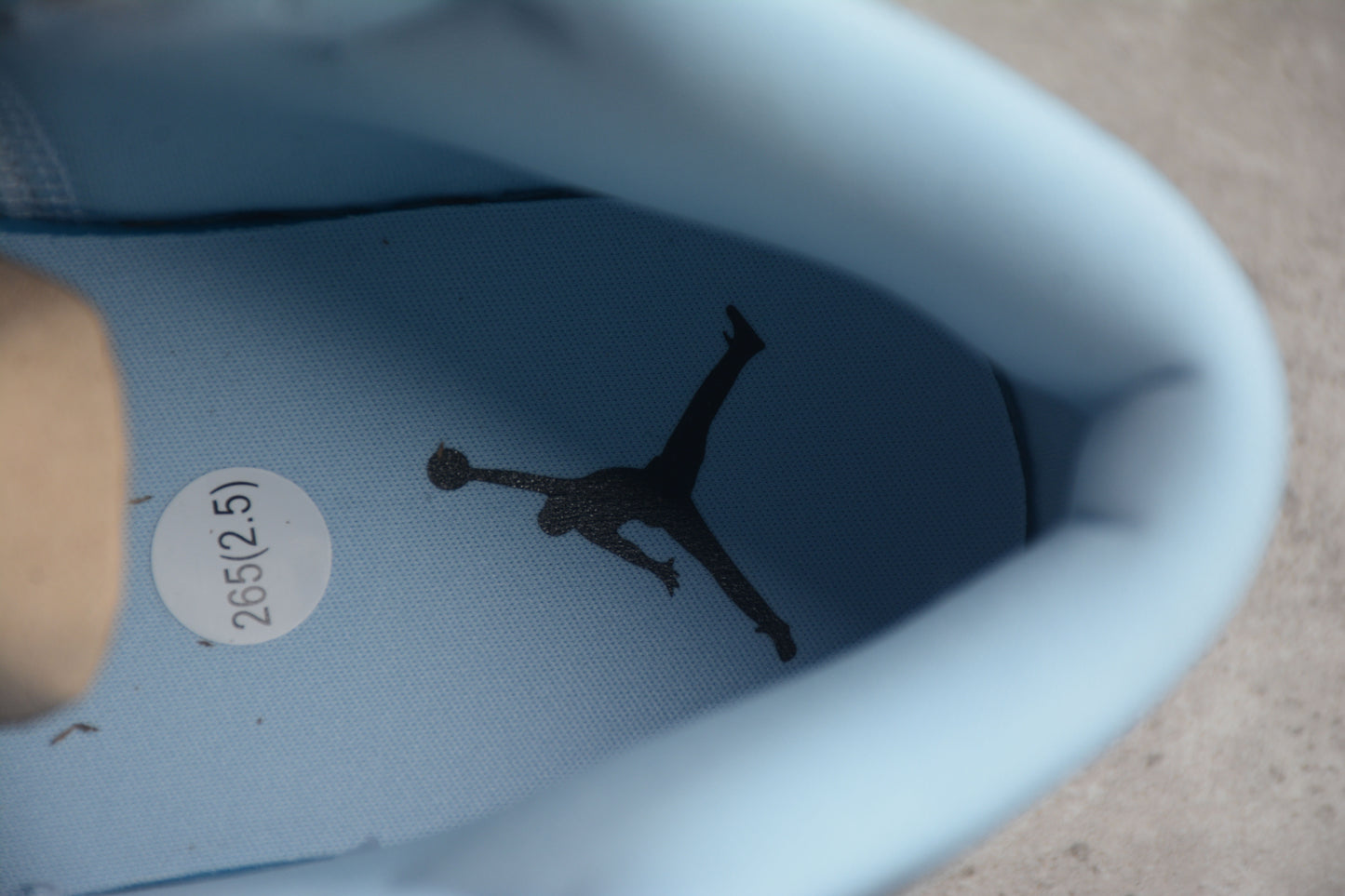 Nike Air Jordan 1 Mid SE "White Ice Blue Black UNC" GS - Best Reps Website 2025