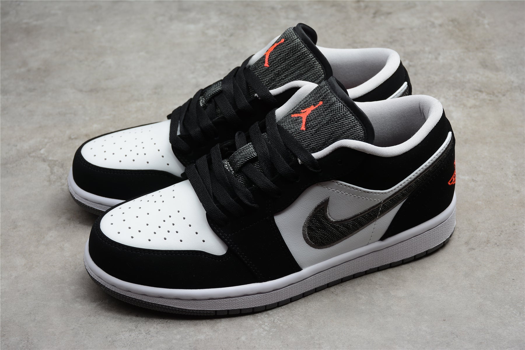 Air Jordan 1 Low "Black White Wolf Grey" 553558-029 - Best Reps Website 2025