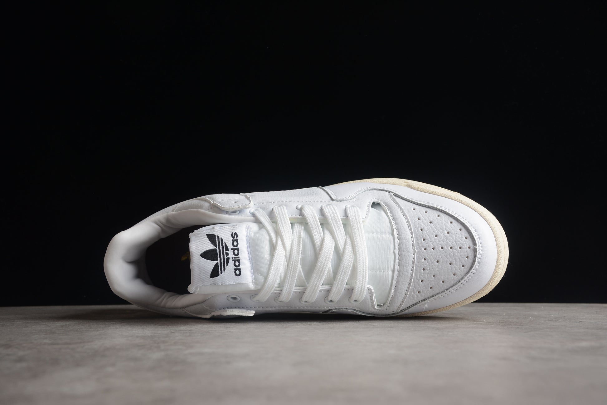 adidas Forum 84 Low ADV "No Stripes White"
