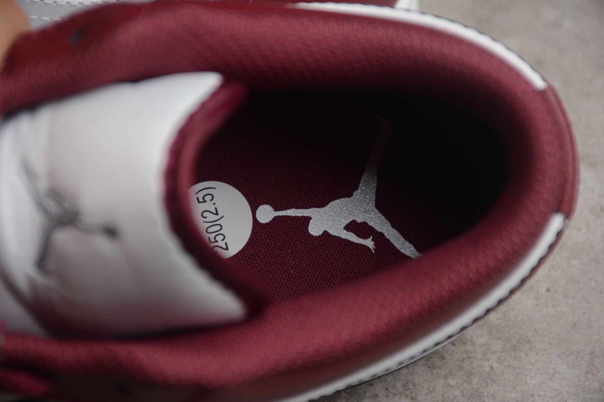 Air Jordan 1 Low "Cherrywood"