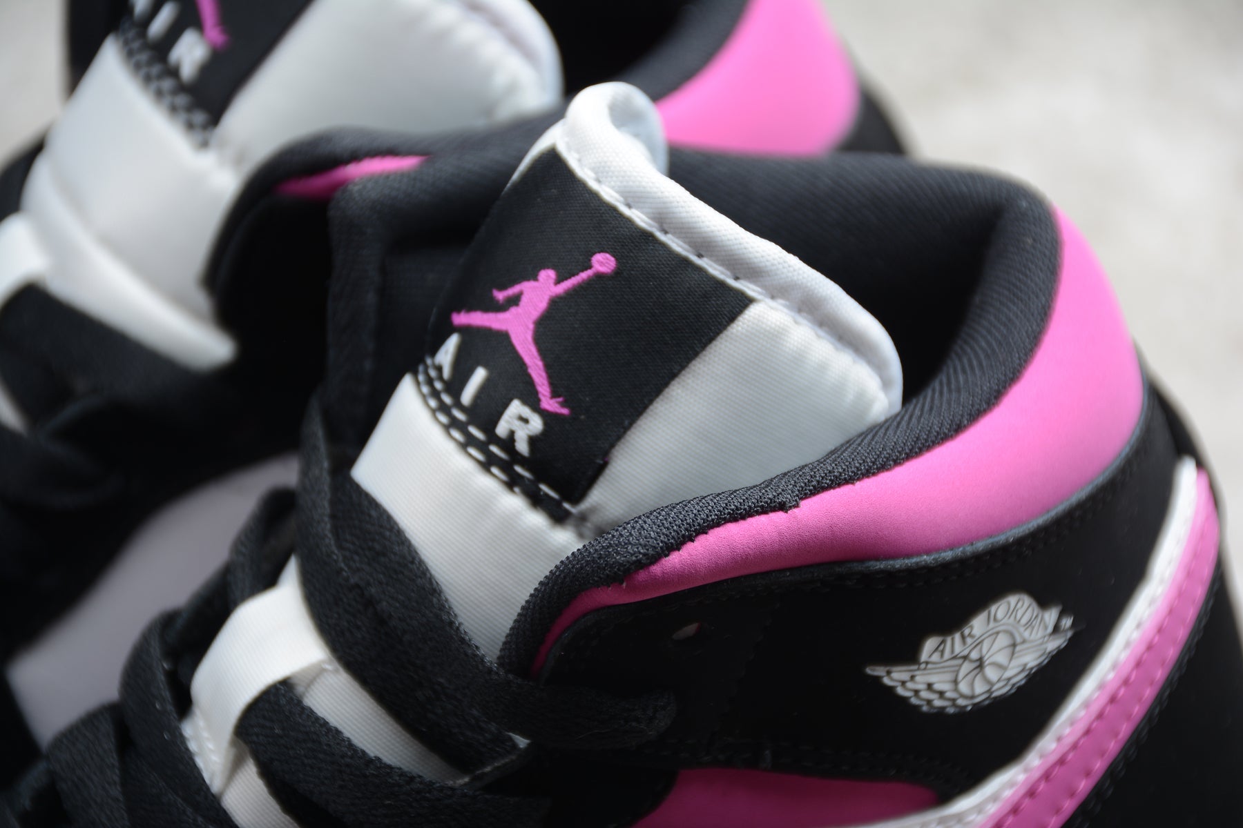 Nike Air Jordan 1 Mid "Magenta" - Best Reps Website 2025