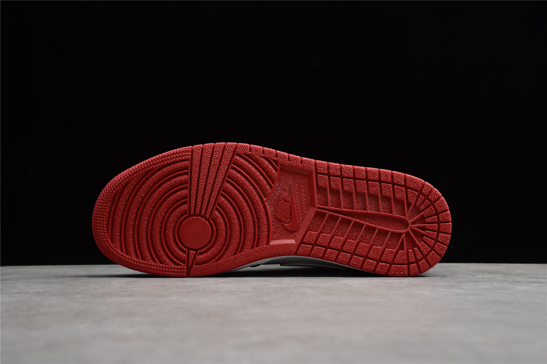 Air Jordan 1 Mid "Gym Red Black White" Chicago Bulls - Best Reps Website 2025