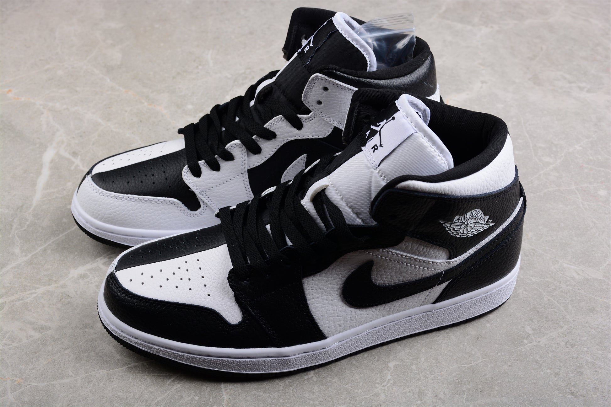 Air Jordan 1 Mid "Homage" - Best Reps Website 2025